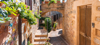 Italian alleyway