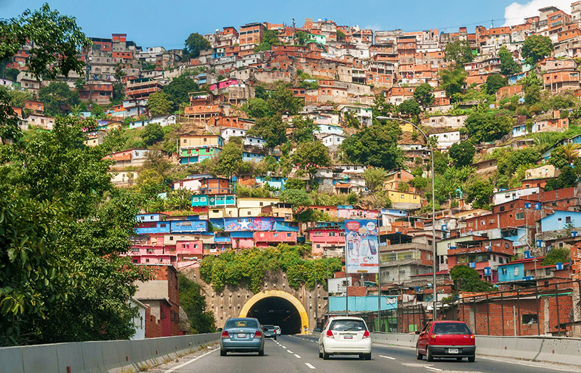 favelas in caracas