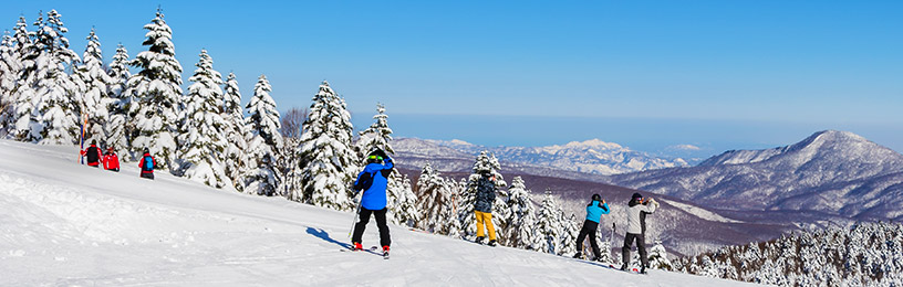 japan-mountain-ski-resort-shiga-kogen