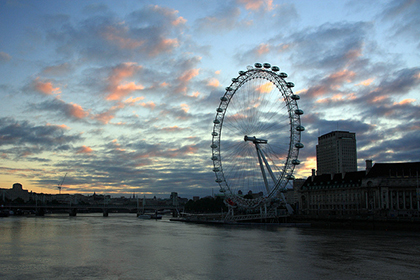 The London Eye is the perfect to kick off your sightseeing adventures by providing a bird’s eye view on one of the oldest cities in Europe.