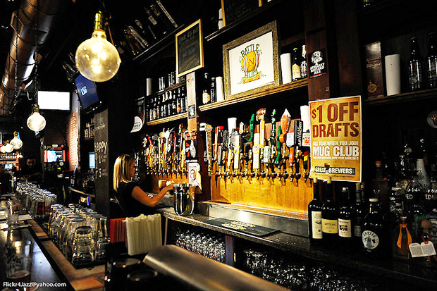 Rattle N Hum Draft Bar has over 40 beers on tap in addition to 4 hand-drawn, cask-conditioned beers. It is one of the staples of the NYC craft beer scene.